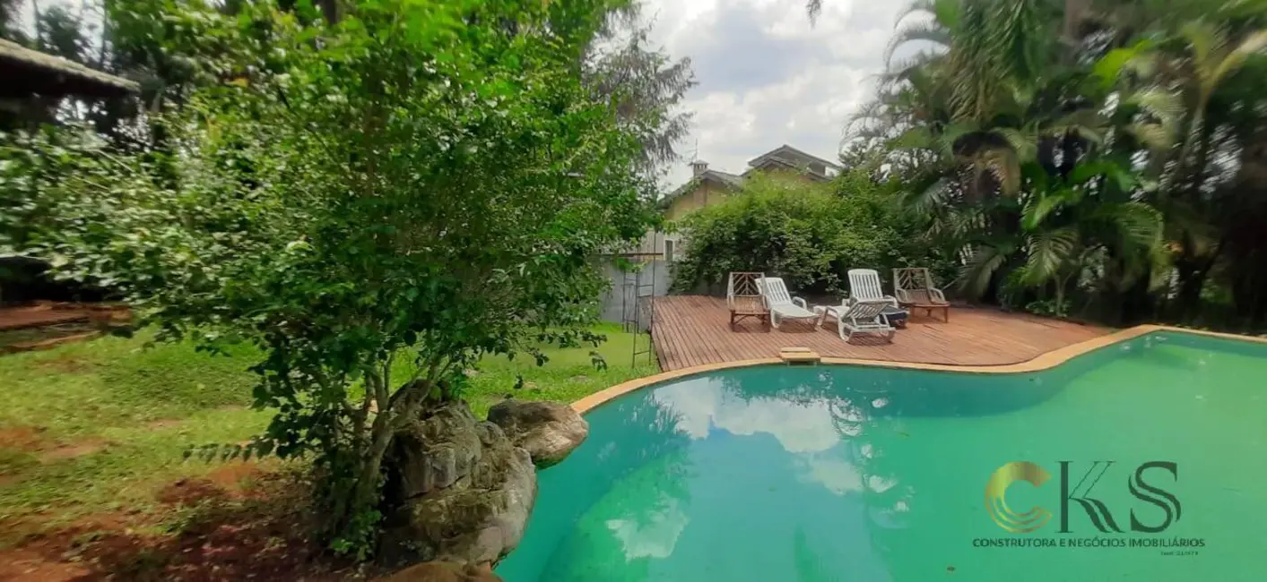 Foto 2 de Casa com 4 quartos à venda, 450m2 em Jandira - SP