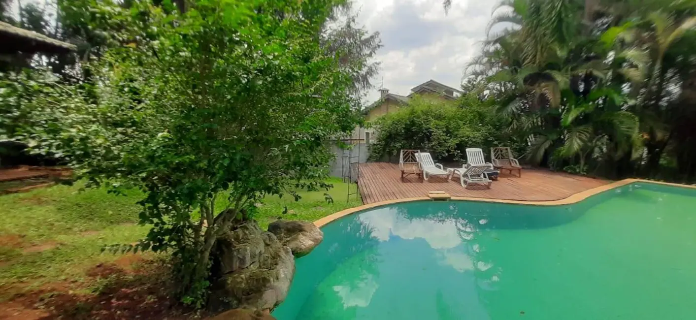 Foto 2 de Casa com 4 quartos à venda, 450m2 em Jandira - SP