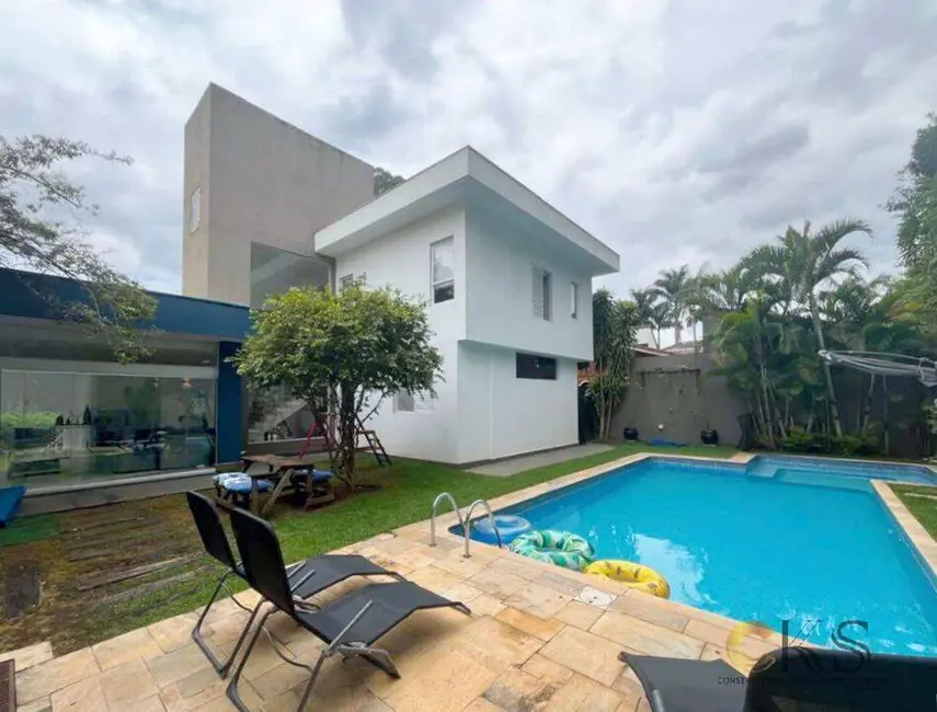 Foto 2 de Casa com 3 quartos à venda, 351m2 em Nova Higienópolis, Jandira - SP