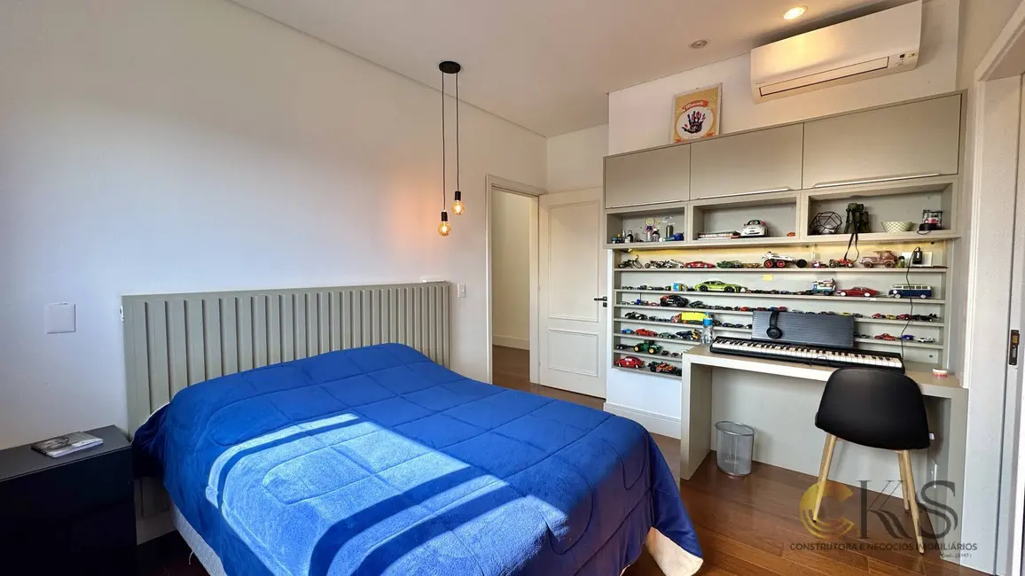 Foto 9 de Casa com 4 quartos à venda, 322m2 em Alphaville, Santana De Parnaiba - SP