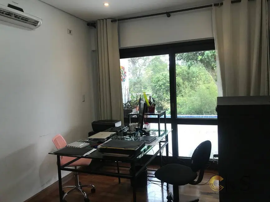 Foto 9 de Casa com 4 quartos à venda, 550m2 em Nova Higienópolis, Jandira - SP
