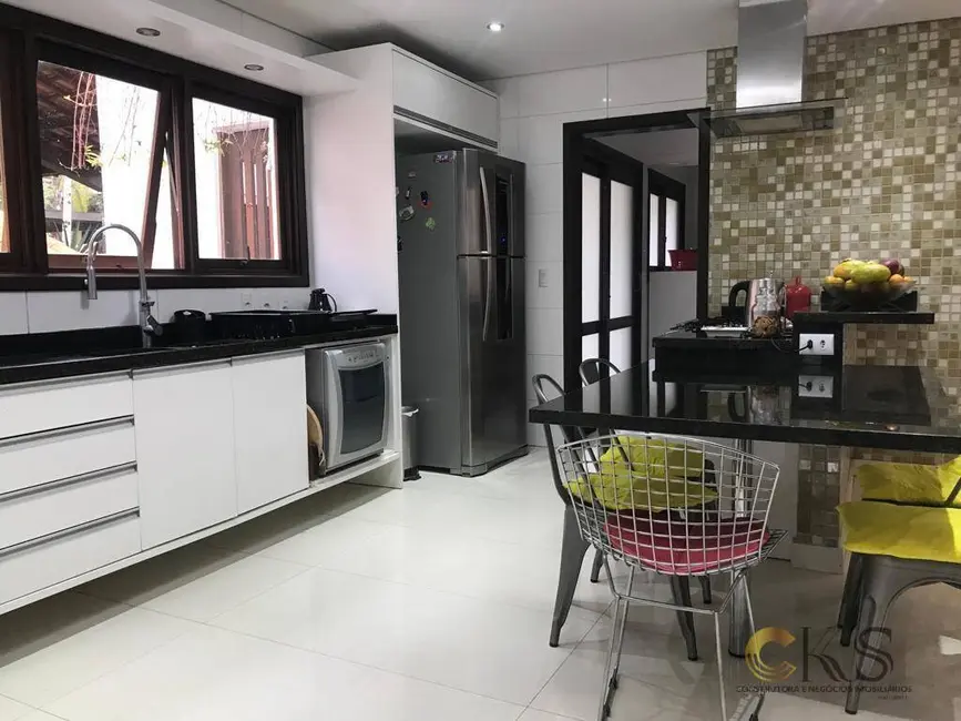 Foto 8 de Casa com 4 quartos à venda, 550m2 em Nova Higienópolis, Jandira - SP