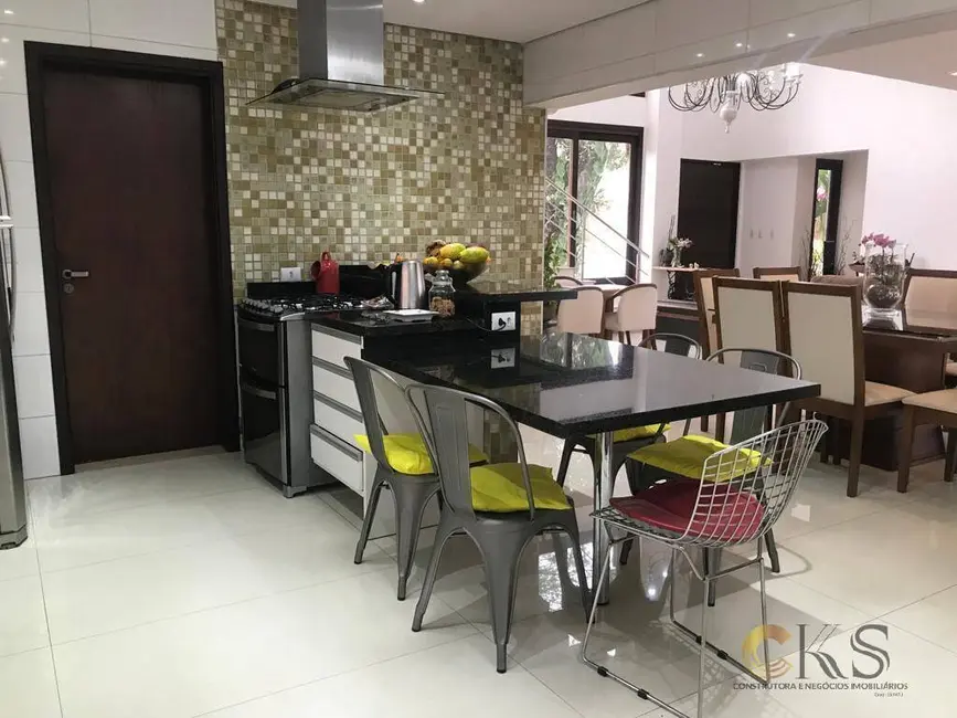 Foto 7 de Casa com 4 quartos à venda, 550m2 em Nova Higienópolis, Jandira - SP