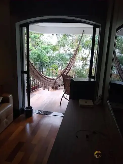 Foto 8 de Apartamento com 3 quartos à venda, 180m2 em Cidade São Francisco, São Paulo - SP