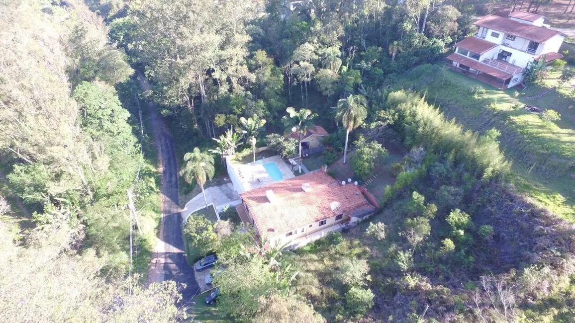 Casa com 3 quartos à venda, 450m2 em Parque Santana, Santana De Parnaiba - SP - imagem 2 Foto 2 de Casa com 3 quartos à venda, 450m2 em Parque Santana, Santana De Parnaiba - SP