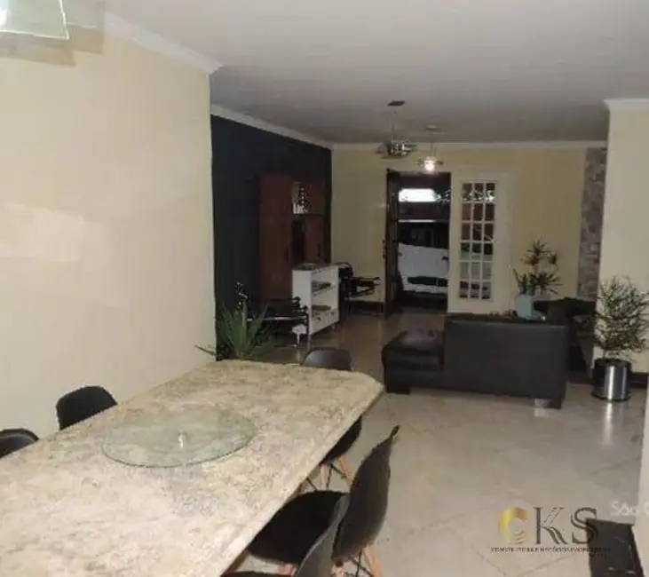 Foto 8 de Casa com 3 quartos à venda, 340m2 em Nova Higienópolis, Jandira - SP
