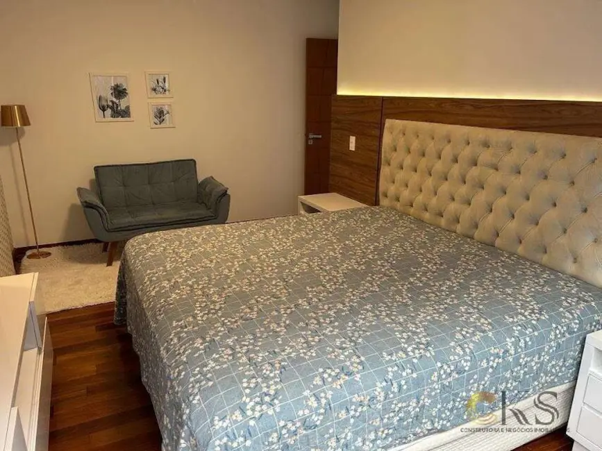 Foto 4 de Casa com 3 quartos à venda e para alugar, 270m2 em Jardim do Golf I, Jandira - SP