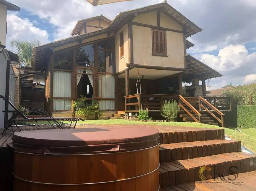 Foto 4 de Casa com 4 quartos à venda, 273m2 em Nova Higienópolis, Jandira - SP