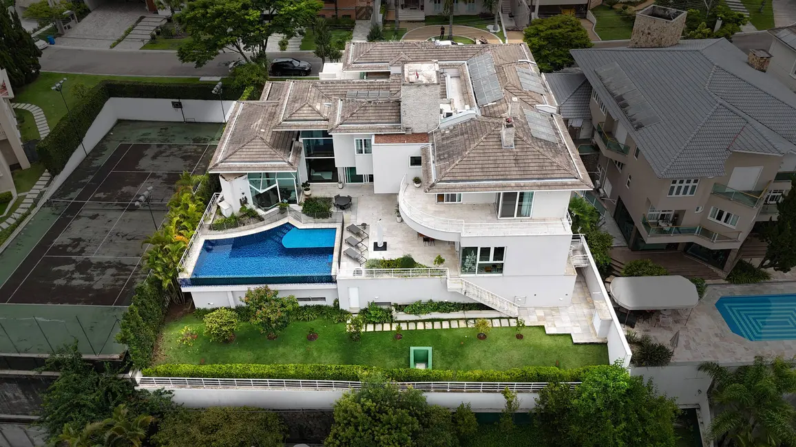 Casa com 4 quartos à venda, 1430m2 em Alphaville, Santana De Parnaiba - SP - imagem 4 Foto 4 de Casa com 4 quartos à venda, 1430m2 em Alphaville, Santana De Parnaiba - SP