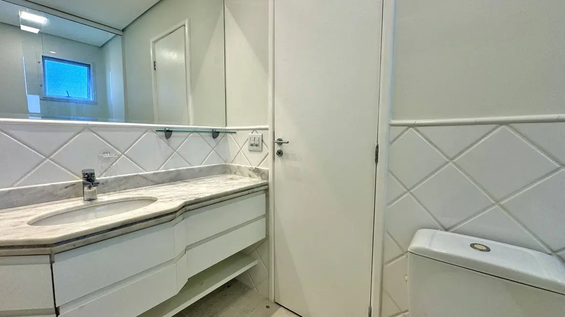 Foto 9 de Casa à venda, 330m2 em Tamboré, Santana De Parnaiba - SP