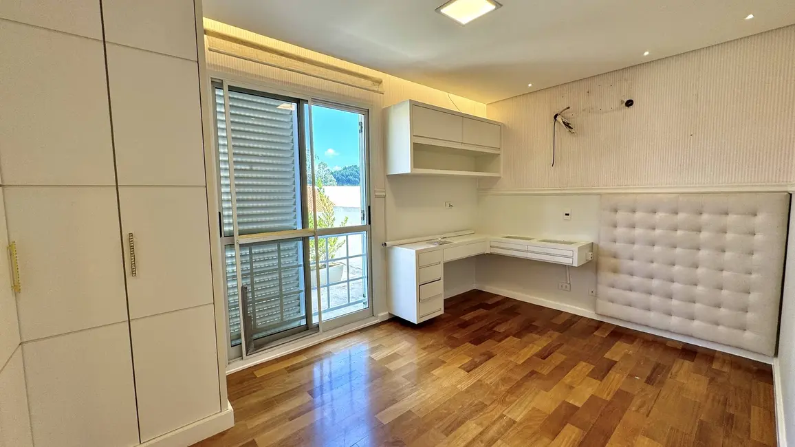 Foto 6 de Casa à venda, 330m2 em Tamboré, Santana De Parnaiba - SP