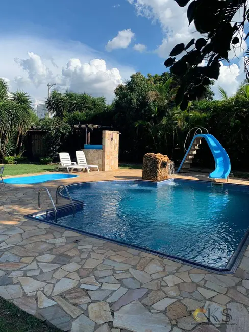 Foto 3 de Casa com 4 quartos à venda, 500m2 em Itapecerica, Salto - SP