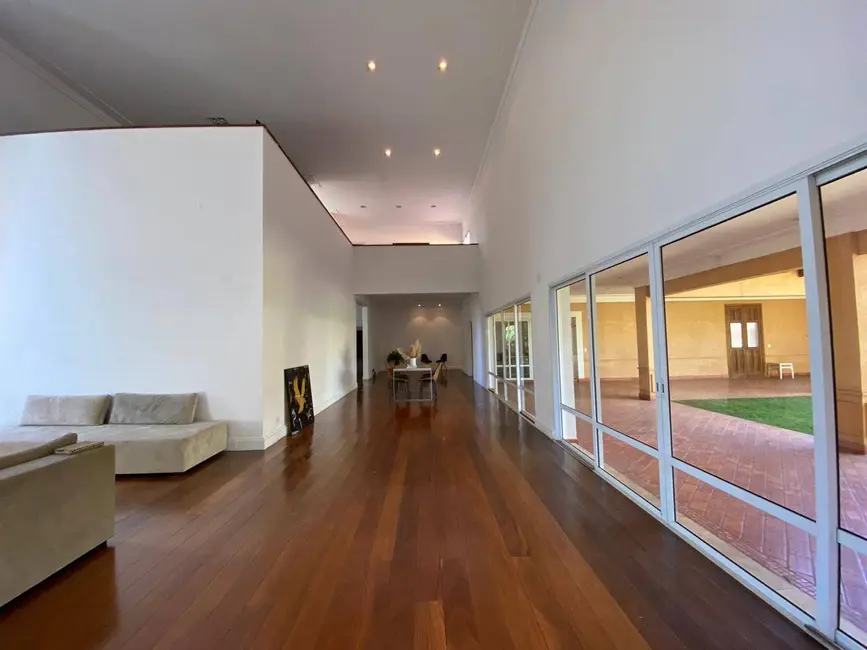 Foto 1 de Casa à venda e para alugar em Alphaville, Santana De Parnaiba - SP