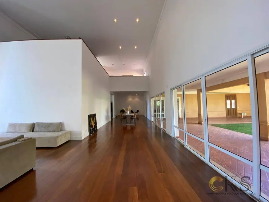 Foto 1 de Casa à venda e para alugar em Alphaville, Santana De Parnaiba - SP