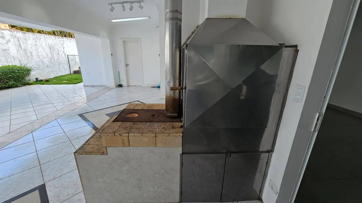 Casa com 3 quartos para alugar, 228m2 em Brasil, Itu - SP - imagem 7 Foto 7 de Casa com 3 quartos para alugar, 228m2 em Brasil, Itu - SP