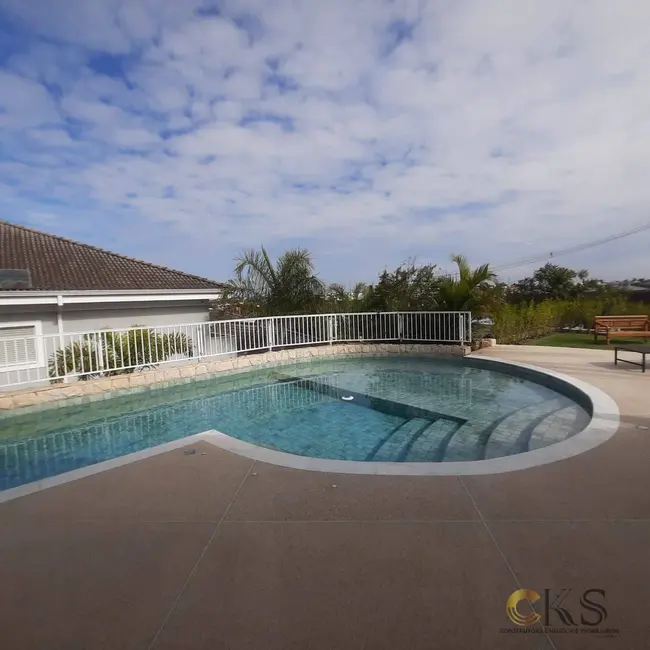 Foto 1 de Sobrado com 4 quartos para alugar, 460m2 em Itu - SP