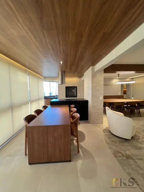 Apartamento com 3 quartos à venda, 287m2 em Barueri - SP - imagem 2 Foto 2 de Apartamento com 3 quartos à venda, 287m2 em Barueri - SP