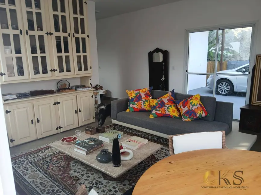 Foto 4 de Casa com 3 quartos à venda, 180m2 em Aldeia da Serra, Barueri - SP