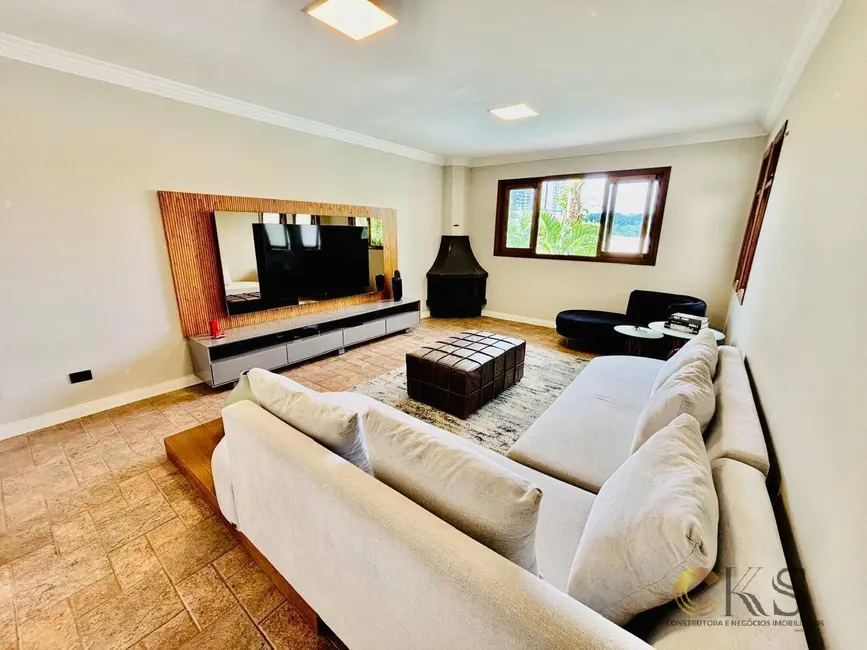 Foto 9 de Casa com 4 quartos à venda e para alugar, 520m2 em Alphaville Residencial Um, Barueri - SP