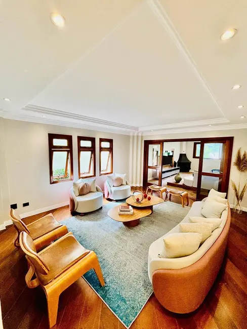 Casa com 4 quartos à venda e para alugar, 520m2 em Alphaville Residencial Um, Barueri - SP - imagem 6 Foto 6 de Casa com 4 quartos à venda e para alugar, 520m2 em Alphaville Residencial Um, Barueri - SP