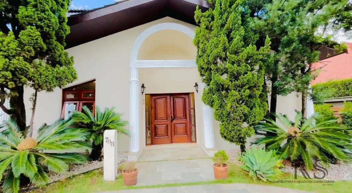 Foto 1 de Casa com 4 quartos à venda e para alugar, 520m2 em Alphaville Residencial Um, Barueri - SP