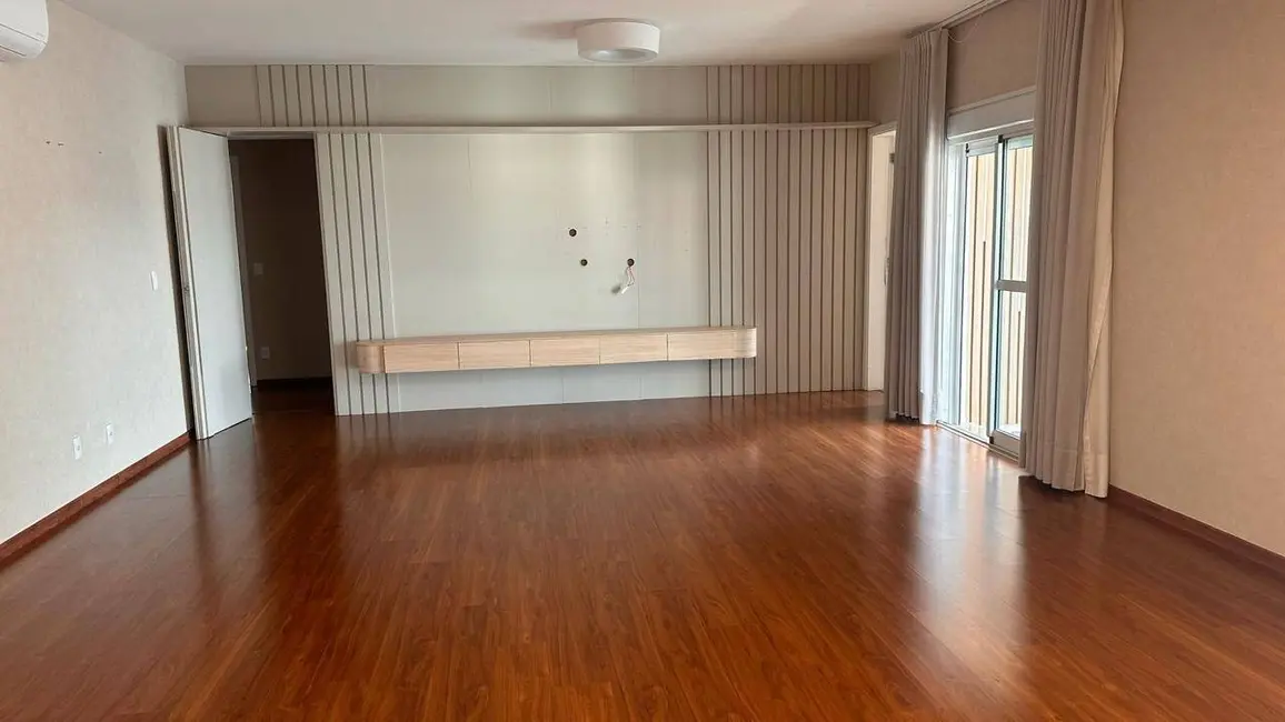 Foto 7 de Apartamento com 3 quartos à venda, 243m2 em Barueri - SP