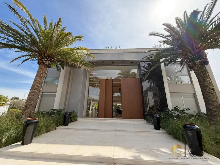 Foto 2 de Casa com 6 quartos à venda, 1800m2 em Santana De Parnaiba - SP