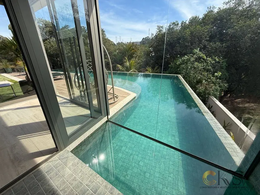 Foto 5 de Casa com 6 quartos à venda, 1800m2 em Santana De Parnaiba - SP