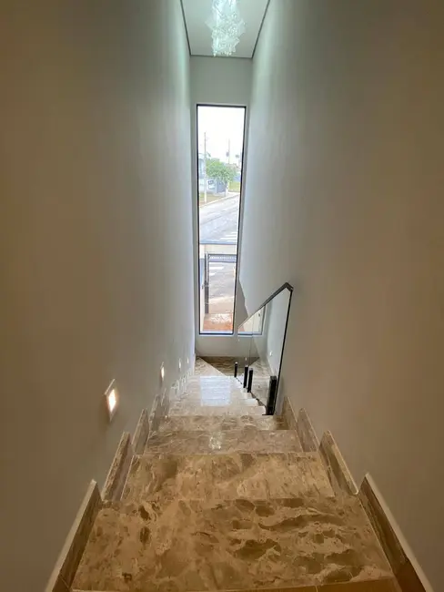 Foto 8 de Casa com 3 quartos à venda e para alugar, 200m2 em Parque Jaguari (Fazendinha), Santana De Parnaiba - SP