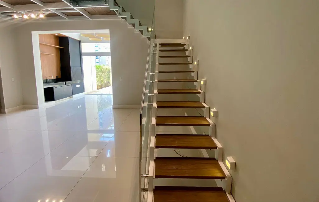 Foto 3 de Apartamento com 3 quartos à venda, 172m2 em Tamboré, Santana De Parnaiba - SP