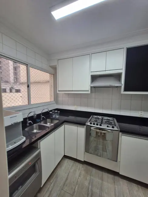 Apartamento com 3 quartos à venda e para alugar, 168m2 em Barueri - SP - imagem 4 Foto 4 de Apartamento com 3 quartos à venda e para alugar, 168m2 em Barueri - SP