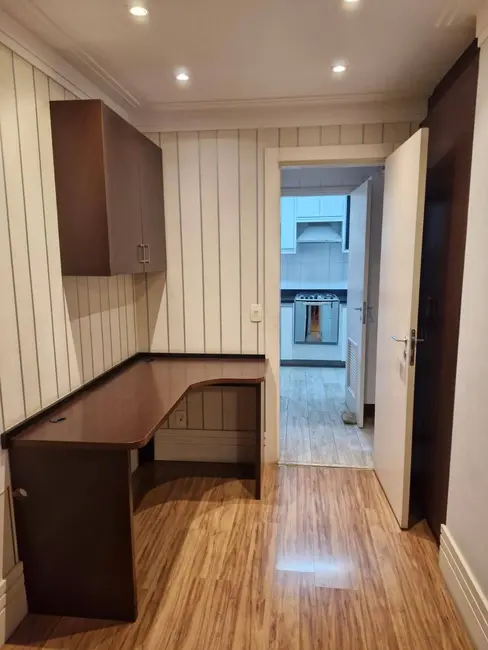 Apartamento com 3 quartos à venda e para alugar, 168m2 em Barueri - SP - imagem 6 Foto 6 de Apartamento com 3 quartos à venda e para alugar, 168m2 em Barueri - SP