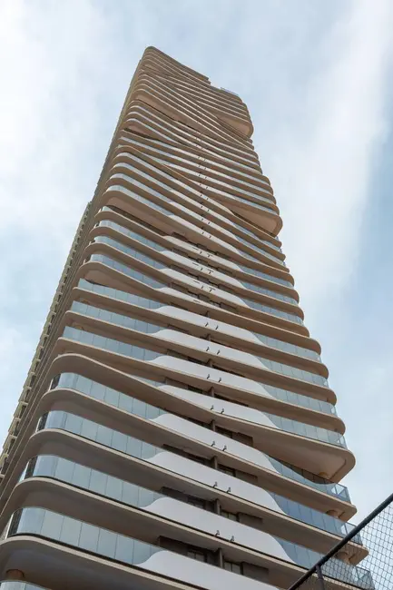 Apartamento com 3 quartos à venda, 185m2 em Barueri - SP - imagem 1 Foto 1 de Apartamento com 3 quartos à venda, 185m2 em Barueri - SP