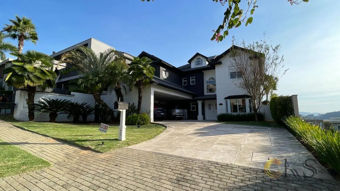 Foto 1 de Casa de Condomínio com 5 quartos à venda e para alugar, 480m2 em Santana De Parnaiba - SP