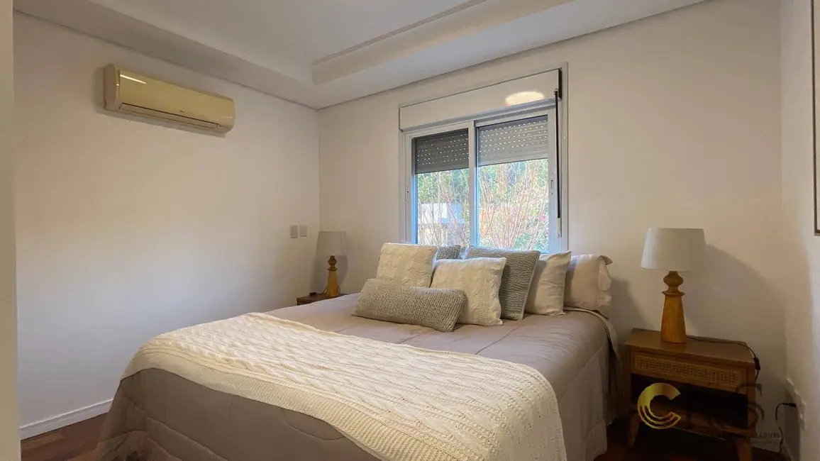 Foto 7 de Casa de Condomínio com 5 quartos à venda e para alugar, 480m2 em Santana De Parnaiba - SP