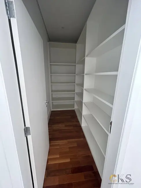 Foto 2 de Casa de Condomínio com 4 quartos para alugar, 592m2 em Tamboré, Santana De Parnaiba - SP