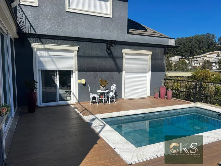 Casa com 5 quartos à venda, 540m2 em Tamboré, Barueri - SP - imagem 3 Foto 3 de Casa com 5 quartos à venda, 540m2 em Tamboré, Barueri - SP