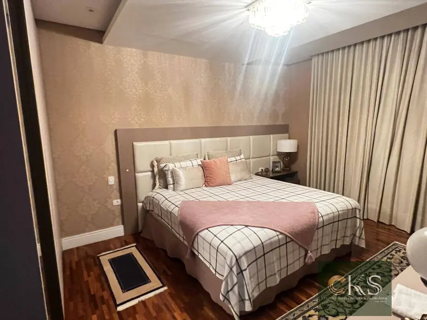 Casa com 5 quartos à venda, 540m2 em Tamboré, Barueri - SP - imagem 5 Foto 5 de Casa com 5 quartos à venda, 540m2 em Tamboré, Barueri - SP