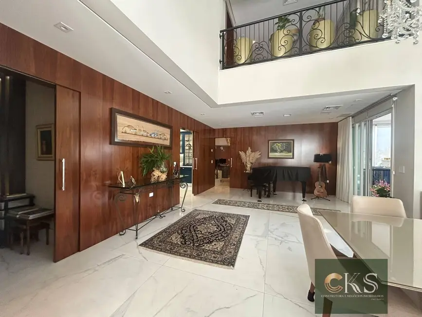 Casa com 5 quartos à venda, 540m2 em Barueri - SP - imagem 7 Foto 7 de Casa com 5 quartos à venda, 540m2 em Barueri - SP