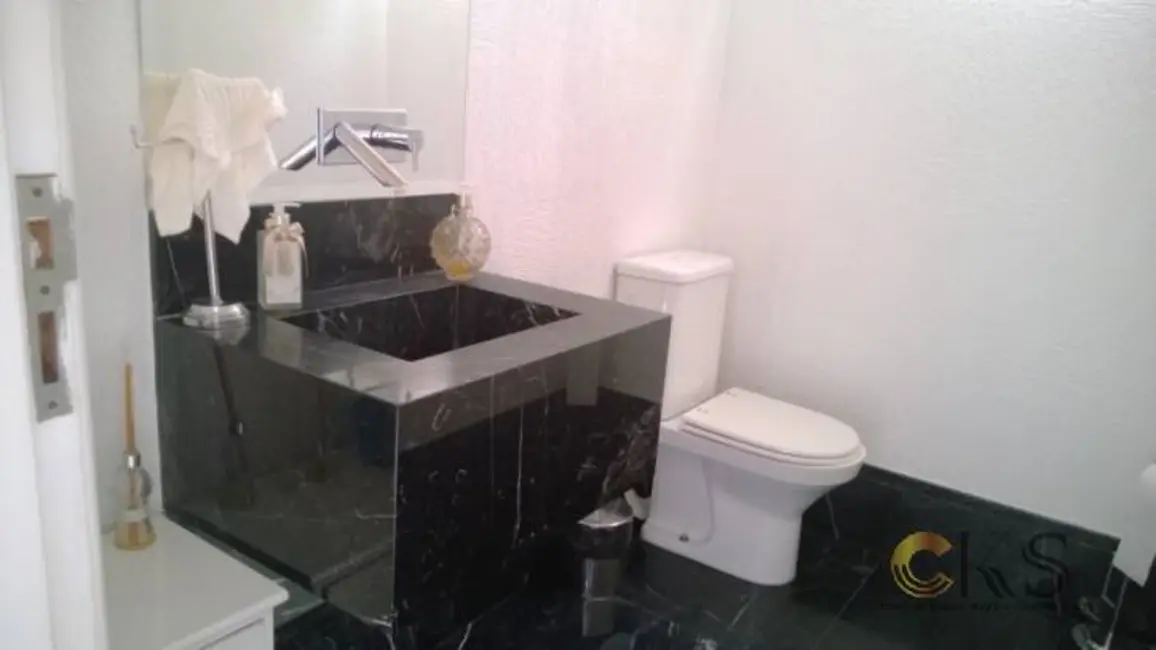 Foto 4 de Casa de Condomínio com 4 quartos à venda, 353m2 em Alphaville, Santana De Parnaiba - SP