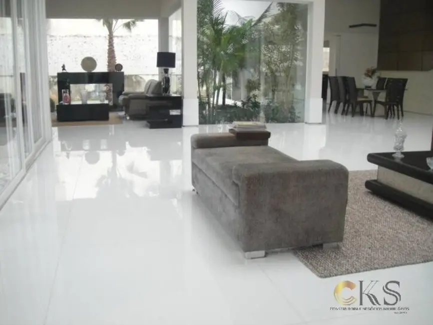 Casa de Condomínio com 4 quartos à venda, 1000m2 em Barueri - SP - imagem 6 Foto 6 de Casa de Condomínio com 4 quartos à venda, 1000m2 em Barueri - SP