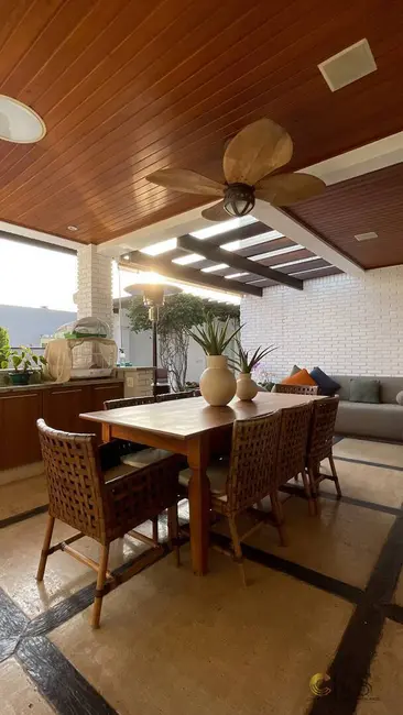 Casa com 5 quartos à venda e para alugar, 525m2 em Tamboré, Santana De Parnaiba - SP - imagem 6 Foto 6 de Casa com 5 quartos à venda e para alugar, 525m2 em Tamboré, Santana De Parnaiba - SP