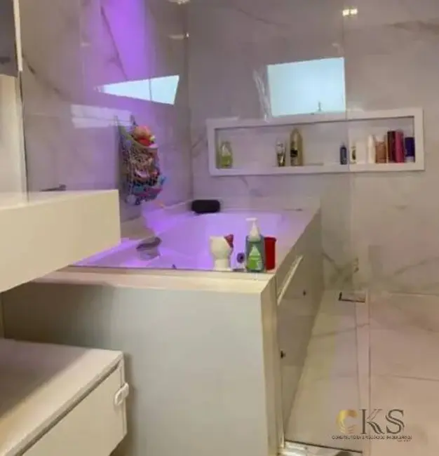 Foto 9 de Casa com 5 quartos à venda e para alugar, 400m2 em Alphaville, Santana De Parnaiba - SP