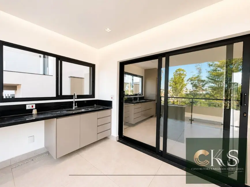 Foto 4 de Casa com 3 quartos à venda, 310m2 em Residencial Central Parque, Salto - SP
