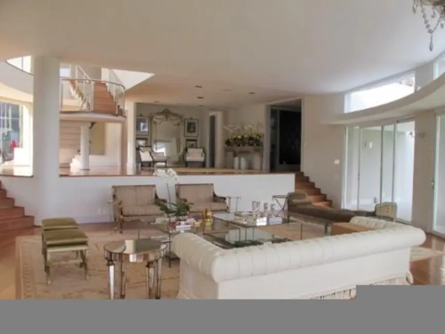 Foto 3 de Casa com 5 quartos à venda e para alugar, 1250m2 em Barueri - SP