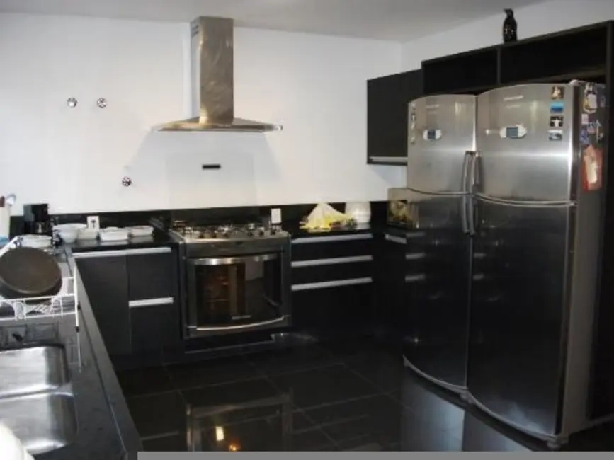 Foto 4 de Casa com 5 quartos à venda e para alugar, 1250m2 em Barueri - SP