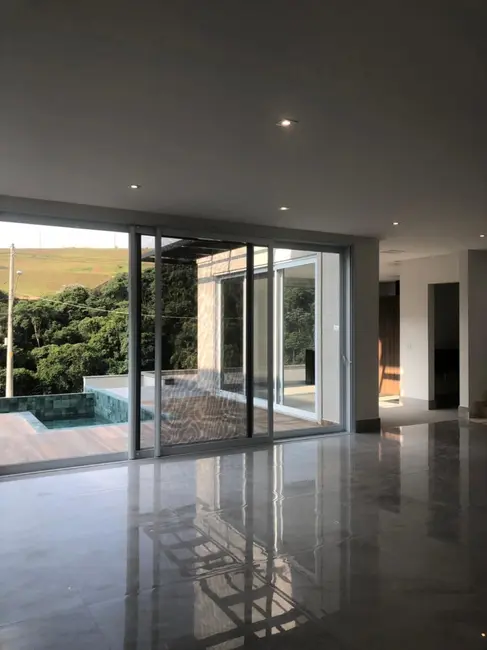 Foto 8 de Casa com 4 quartos à venda e para alugar, 470m2 em Santana De Parnaiba - SP
