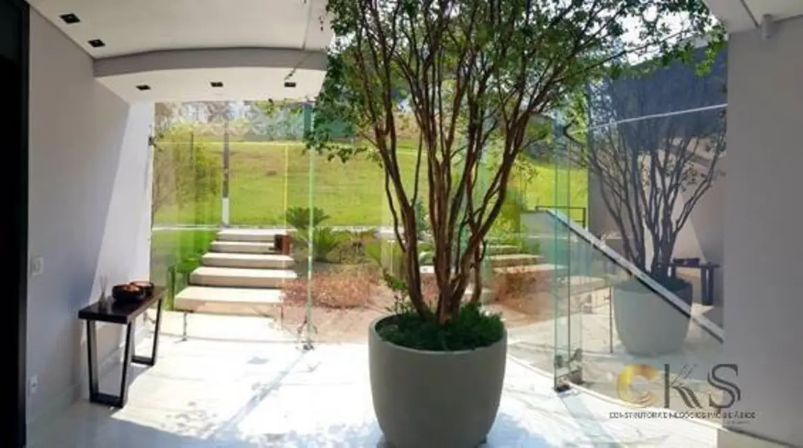 Foto 4 de Casa com 4 quartos à venda, 470m2 em Santana De Parnaiba - SP