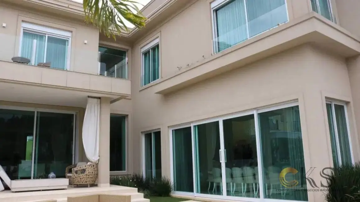 Foto 3 de Casa com 5 quartos à venda, 740m2 em Santana De Parnaiba - SP