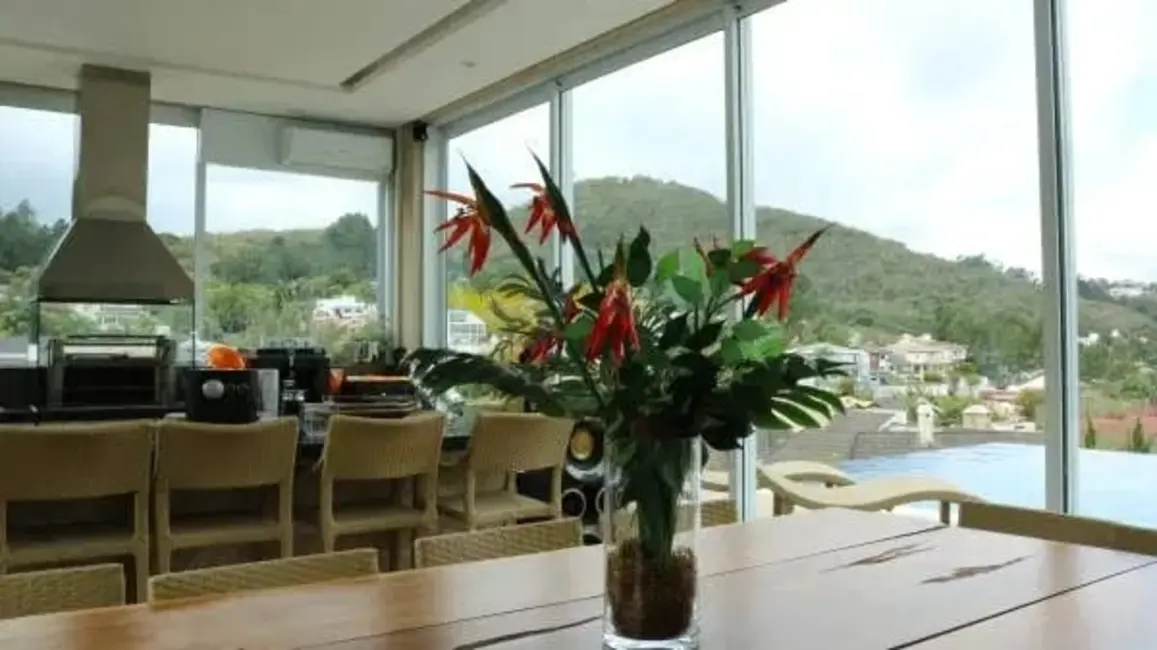 Foto 8 de Casa com 5 quartos à venda, 740m2 em Santana De Parnaiba - SP